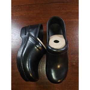 Dansko Professional Leather Clogs Womens Black Cabrio US 5 EUR 35 NEW